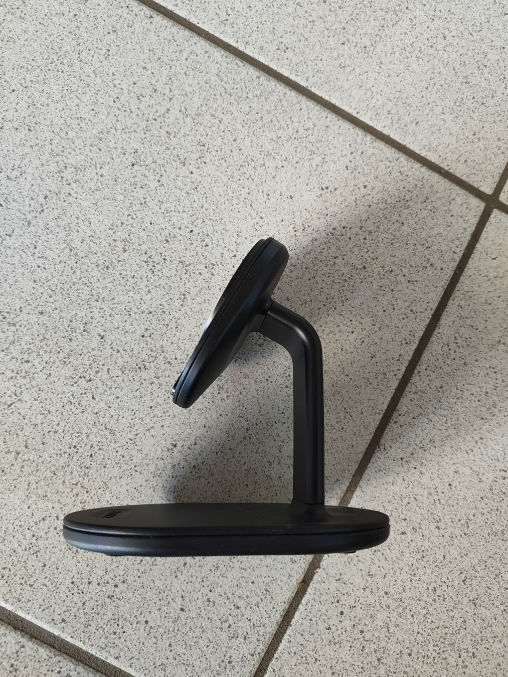 OtterBox Ladegeräte: Otterbox Ladeständer – Neu (gemäss Beschreibung) aus Belp von melissopetra 1