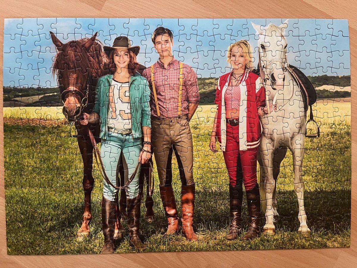 Puzzles: Bibi und Tina Puzzle 280 Teile – Gebraucht aus Unterentfelden von Lavach 1