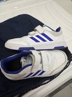 Scarpe Adidas da interno nr. 36