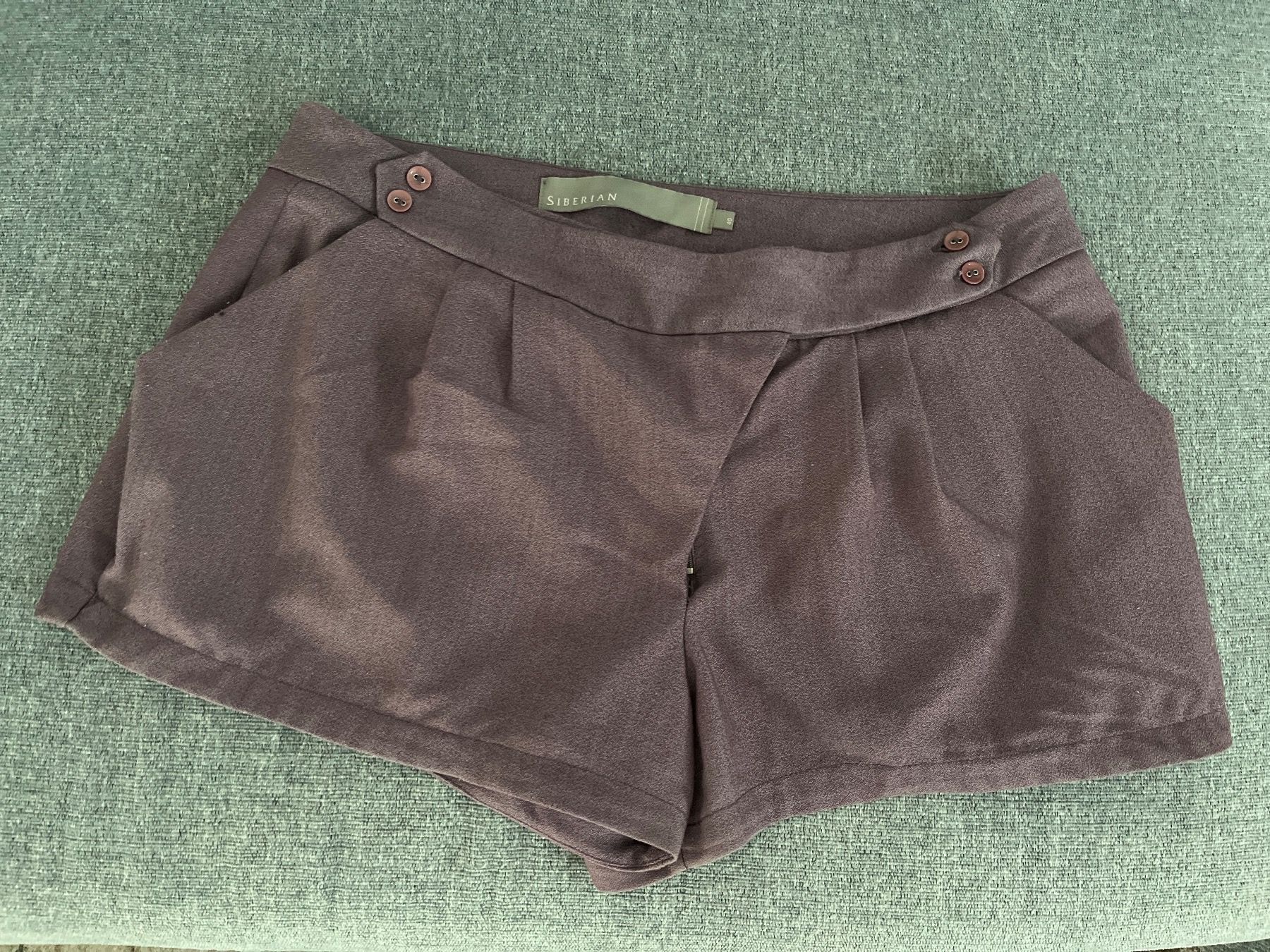 Pantaloni: Hotpants – Usato da Thun venduto da pri_655z