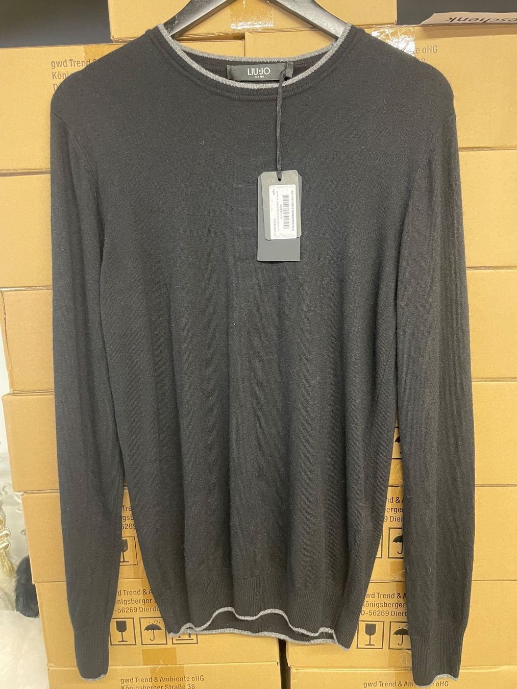 Liu Jo Pullover & Sweatshirts: Liu Jo Pullover/Herrenmode/Neu/OVP/Gr. M/Black – Neu und originalverpackt aus Volketswil von rubin74