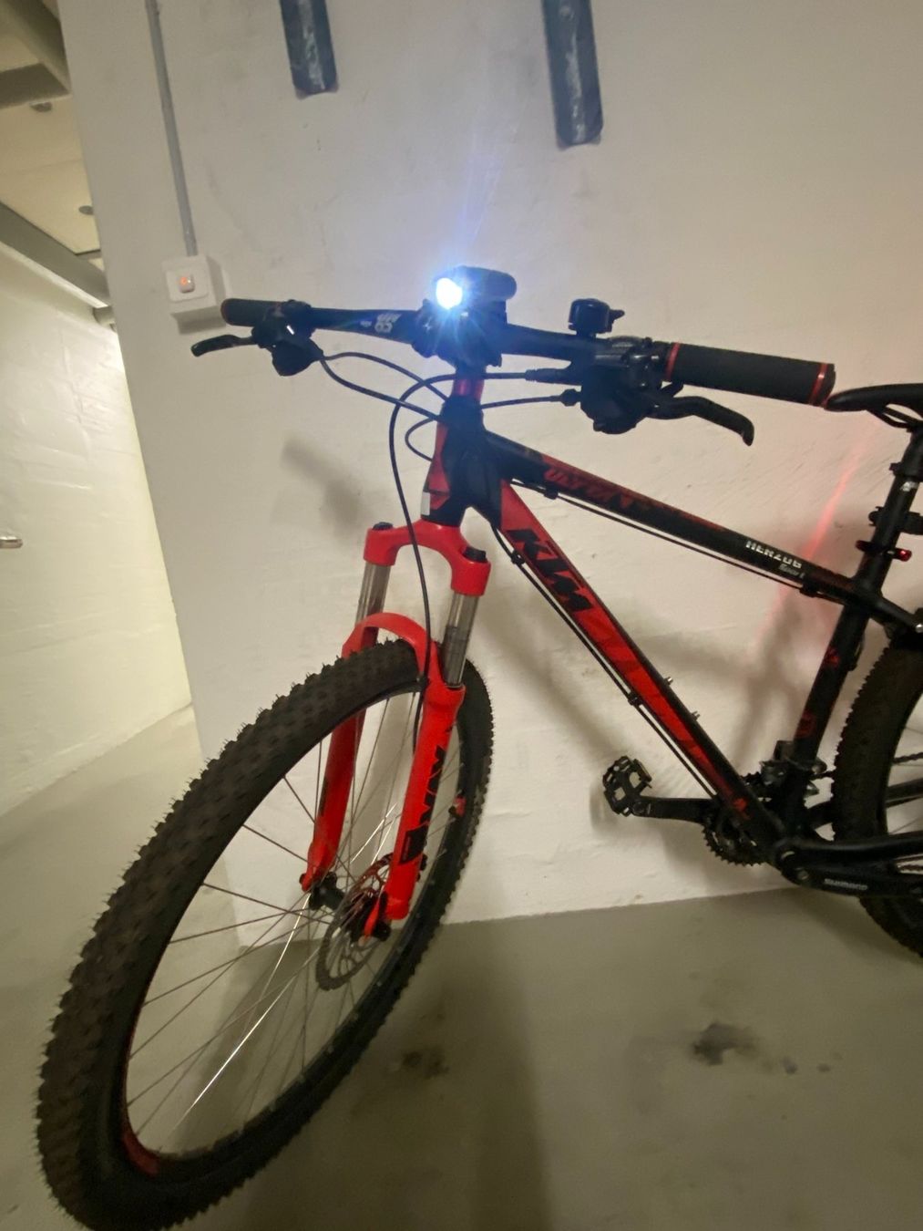KTM Biciclette: Mountainbike wie neu – Nuovo (secondo la descrizione) da Oberwil BL venduto da Ruma6 1