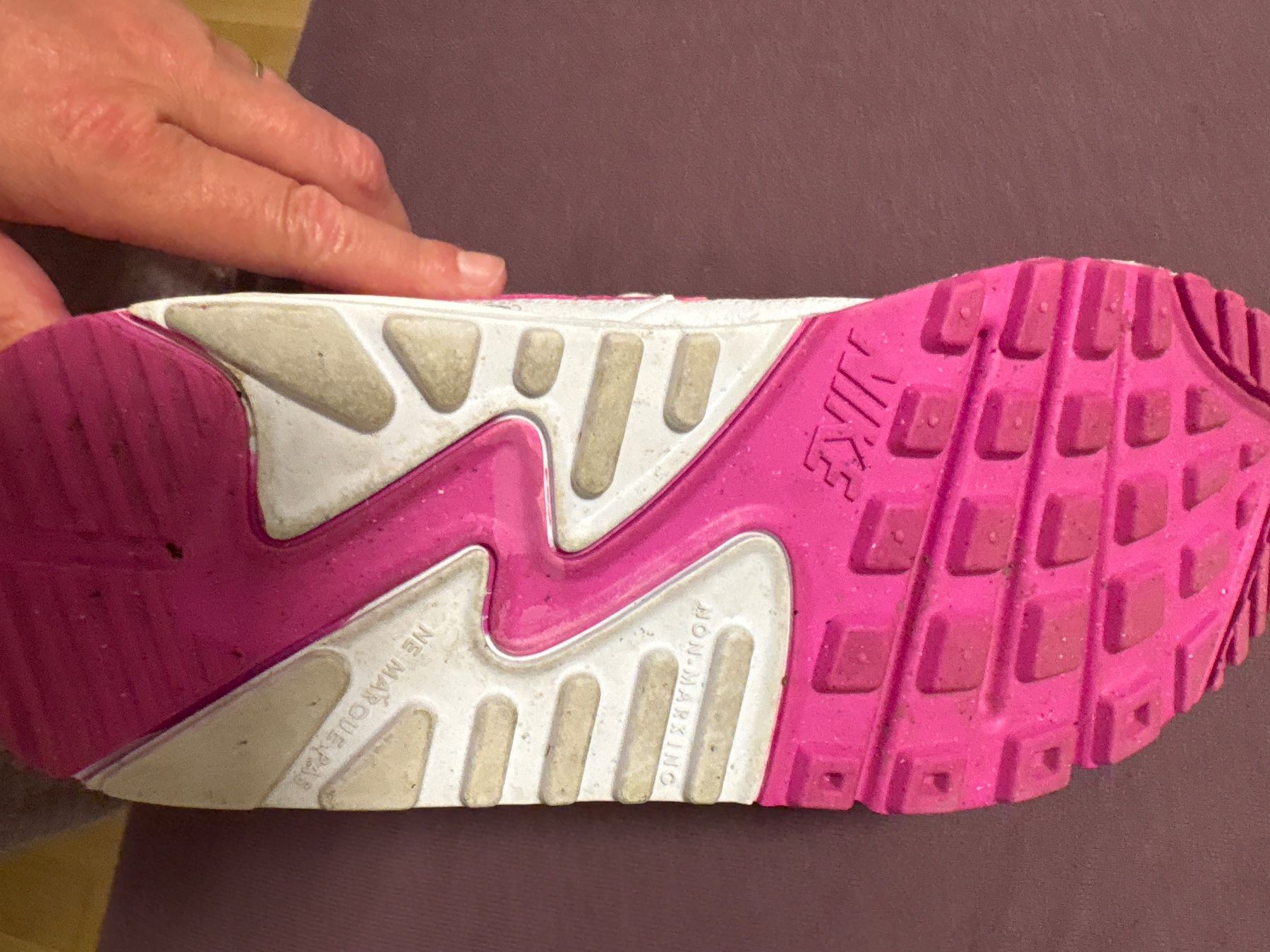 Nike Scarpe per ragazze: Nike Air Max 90 – Usato da Oberkulm venduto da TD13 2