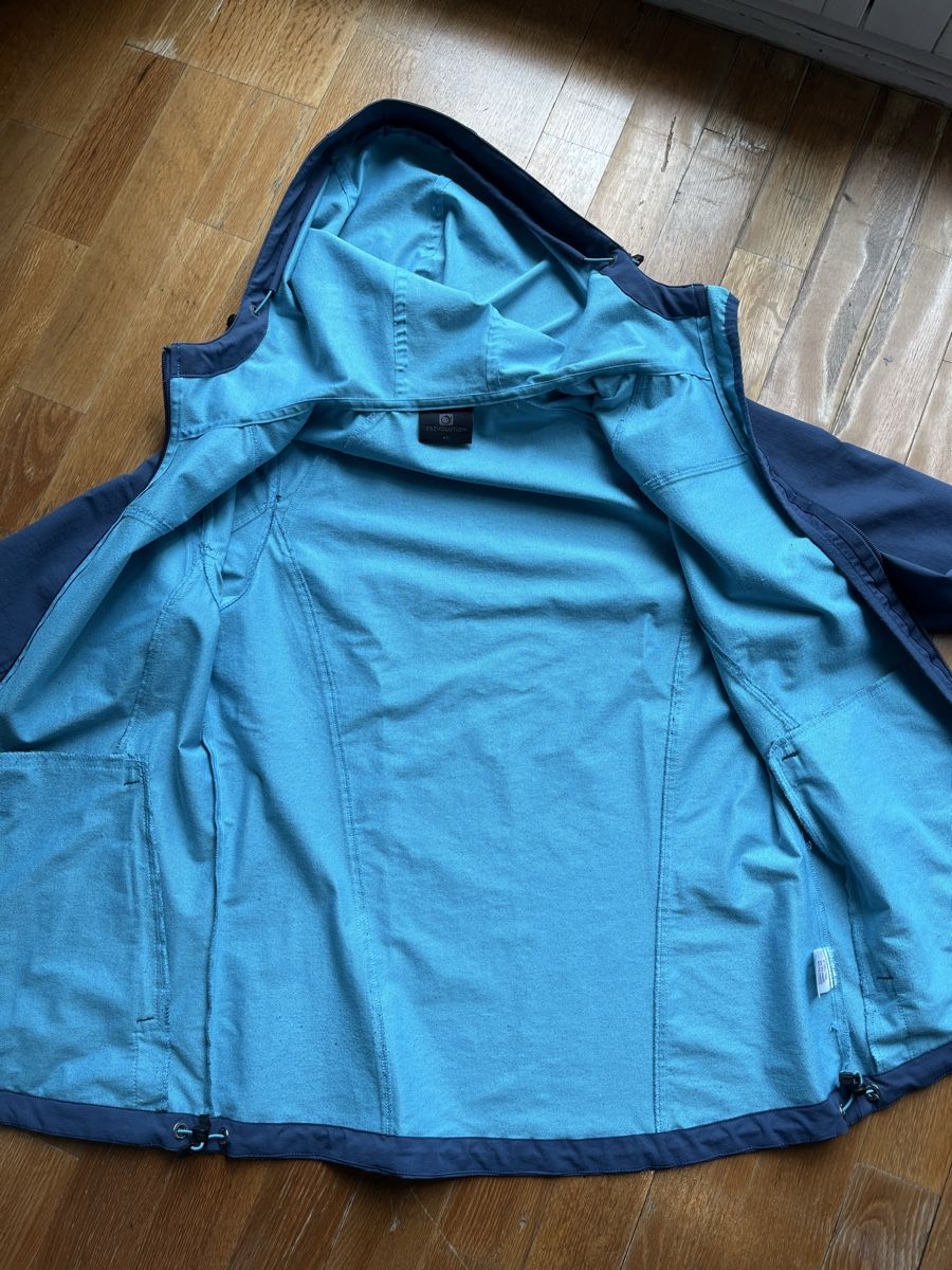 Trevolution Giacche: TREVOLUTION leichte Freizeit- und Wander-Softshell-Jacke – Usato da Ittigen venduto da str_9dw5 5