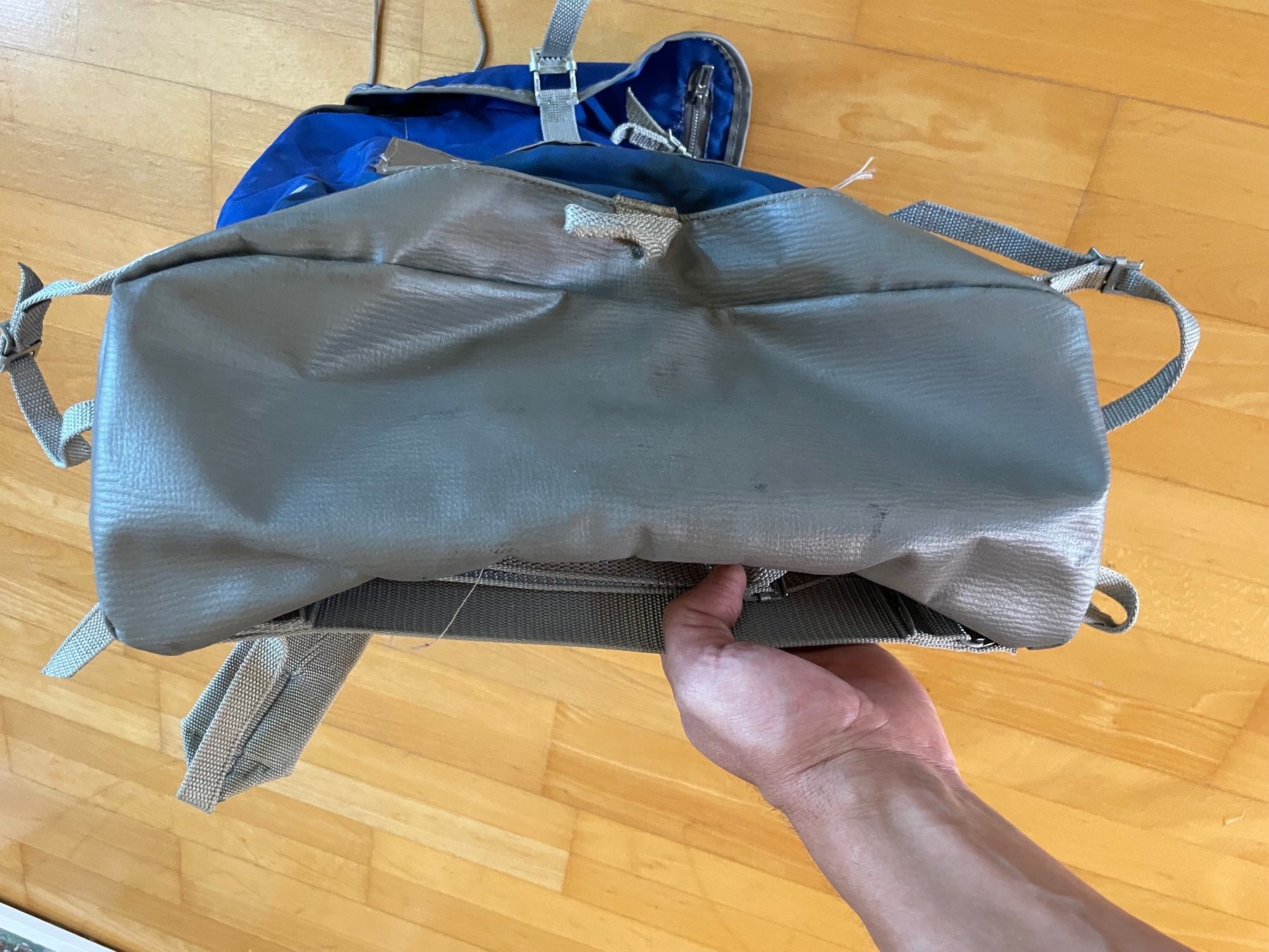 Millet Zaini: Vintage 70s Millet Back Pack 25 L – Usato da Zürich venduto da le_souk 3