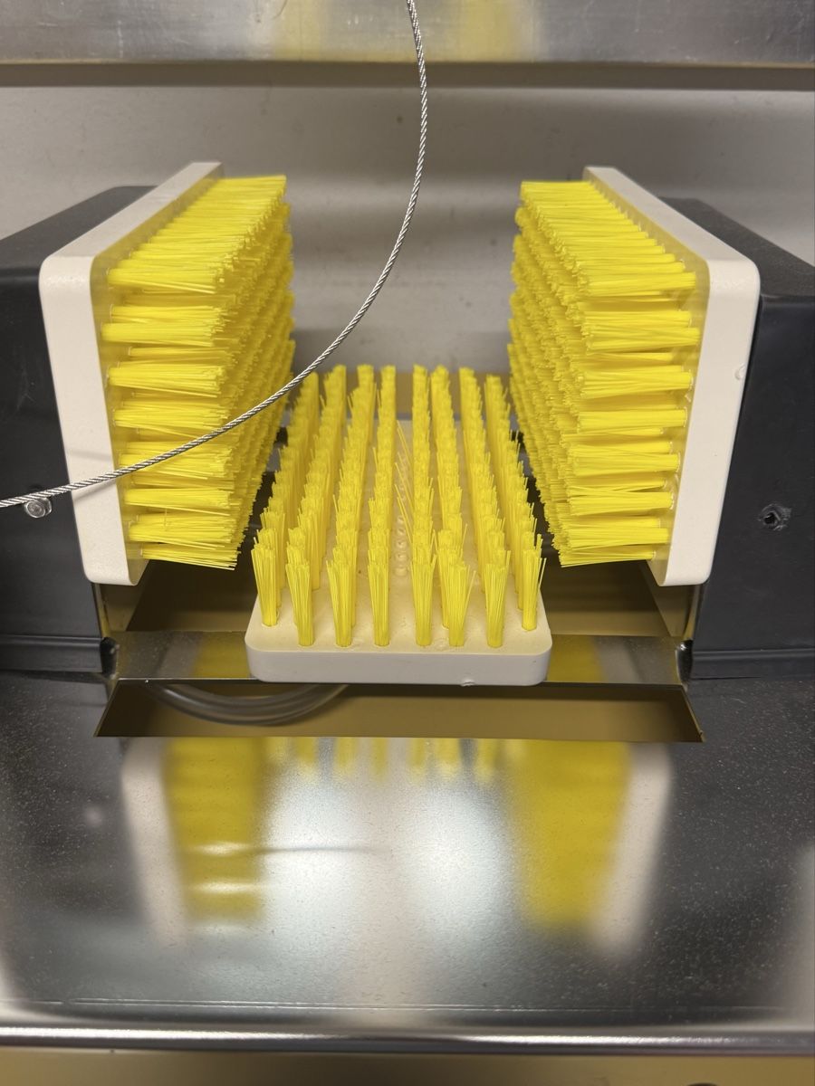 Tutte le macchine: Stiefelwaschanlage Lave Bottes neu – Nuovo (secondo la descrizione) da Schlieren venduto da Freundlich02 3