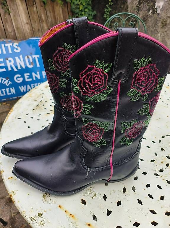 Damenschuhe: Cowboy Stiefel  – Gebraucht aus Schaffhausen von Airsue 4