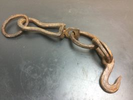 Antike geschmiedete Kette mit Haken rustikal für Deko