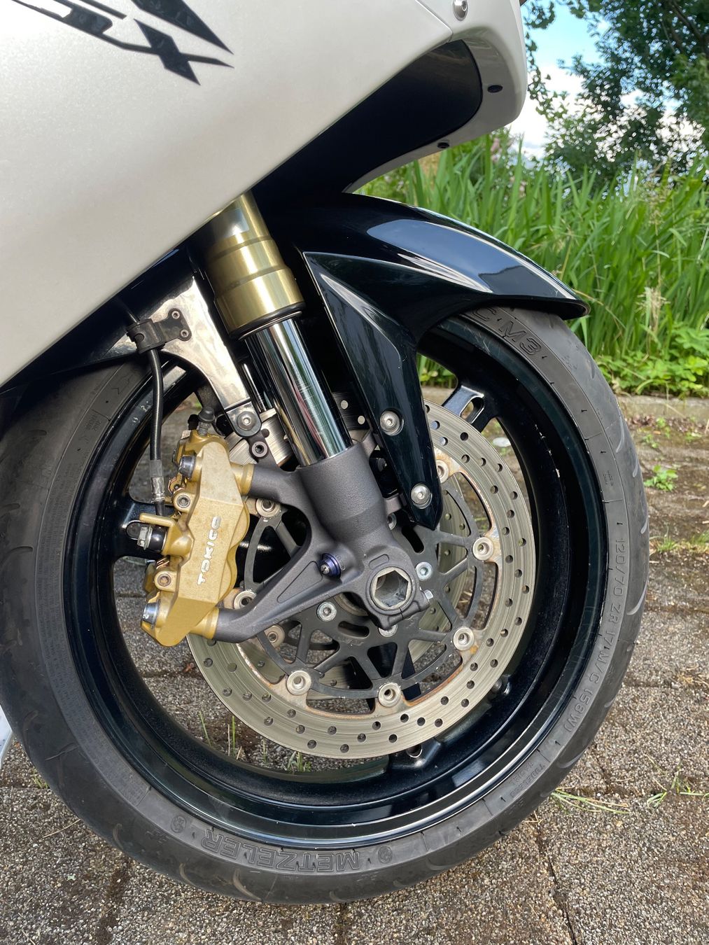 Suzuki Strasse: Suzuki GSXR 750 (108.8 kw) – Gebraucht aus Gams von mor_7h8q 7