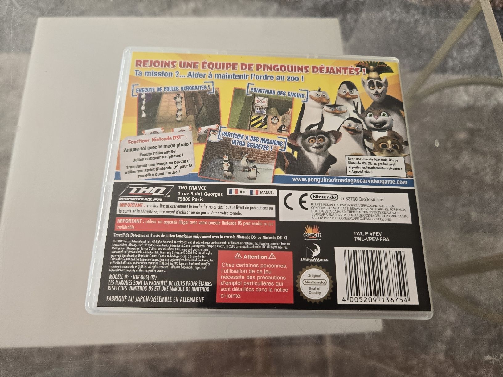 Giochi: Les Pingouins de Madagascar Nintendo DS – Usato da Bussigny venduto da Kfdlt 1