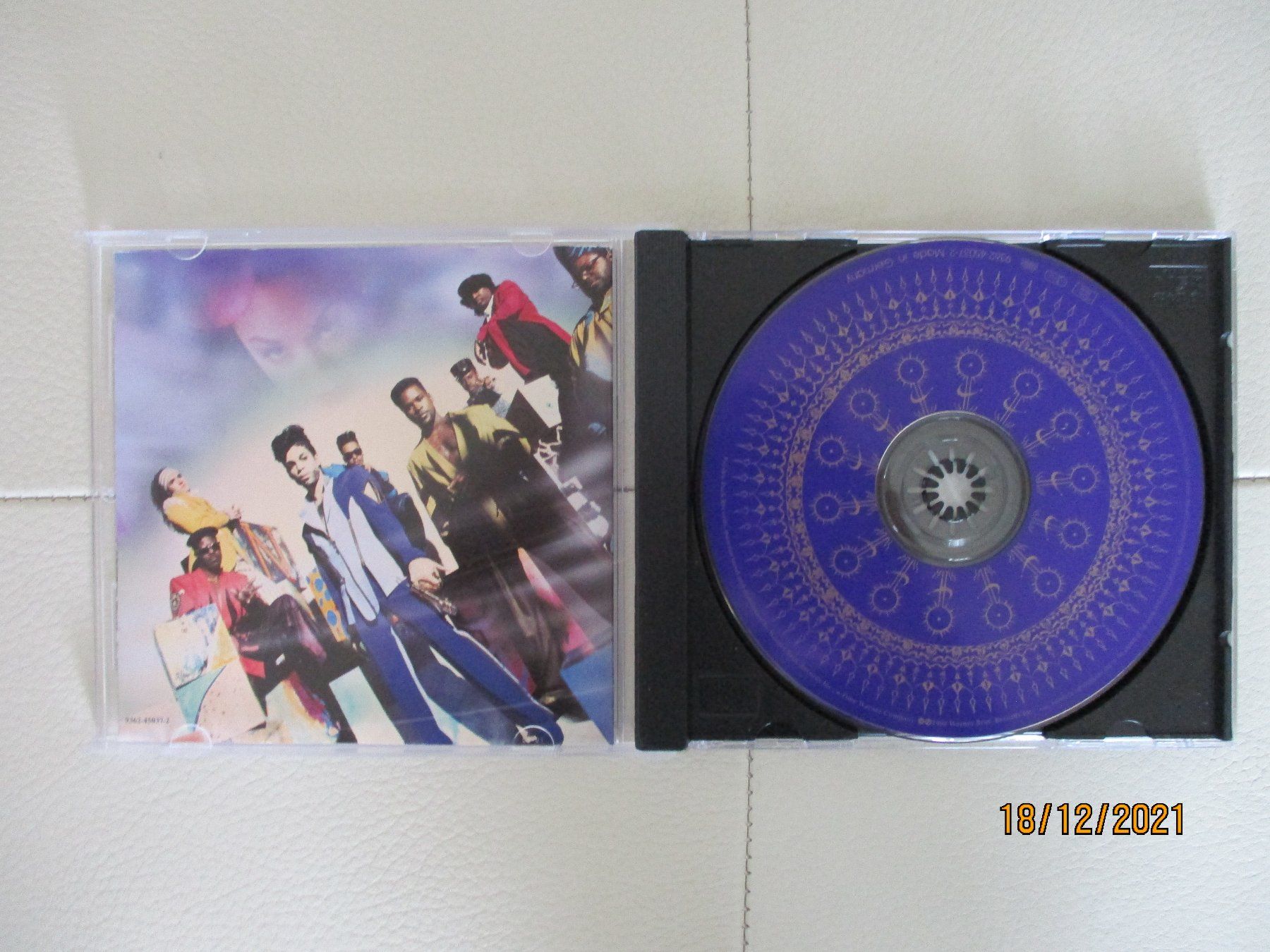 CDs: Prince -- Love Symbole – Gebraucht aus Liestal von Disc-Point 1