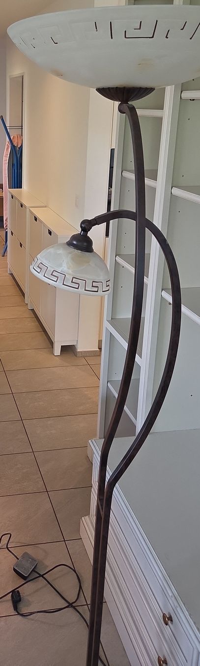 Lampade: Jugendstil Stehlampe mit Leselicht. – Usato da Beckenried venduto da palle2105