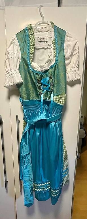 Robes: Dirndl Grösse 36 – D'occasion à Zignau par Murli_24 1
