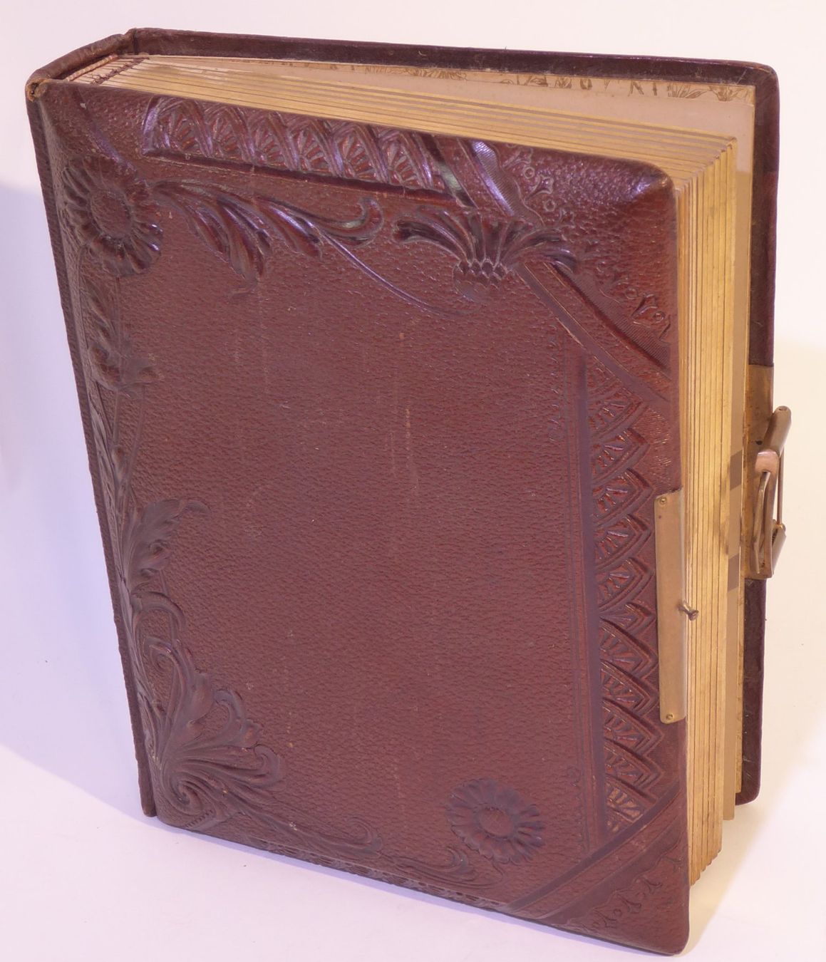 Album: ANTIKES FOTOALBUM – Usato da Bern venduto da blaukreuz-brocki_BE 7