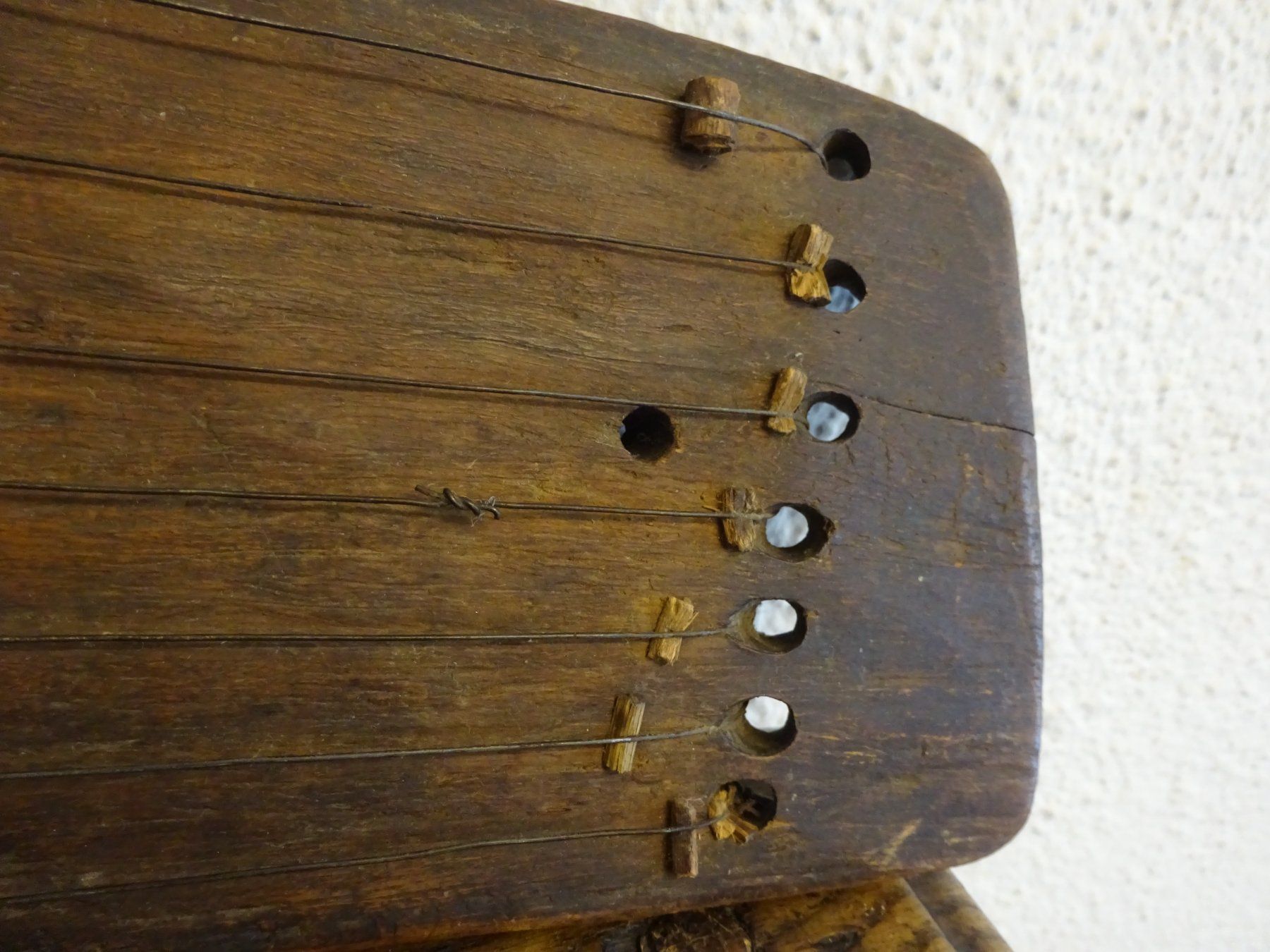 Strumenti musicali: Antike Brettzither – Usato da Esslingen venduto da eintagammeer 4