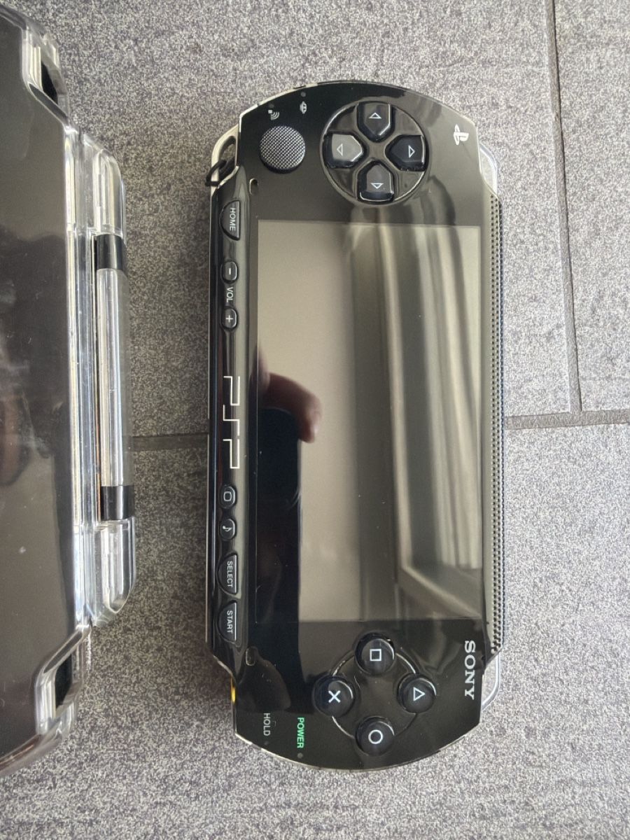 Sony Console: PSP 1004 + 9 Spiele  – Usato da Hagendorn venduto da masterchieff 1