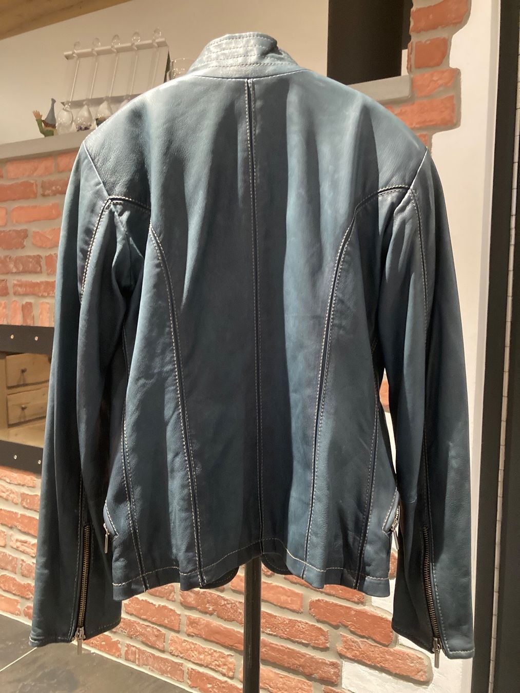 Jacken: Lederjacke – Gebraucht aus Rorschach von Loonimuh 2