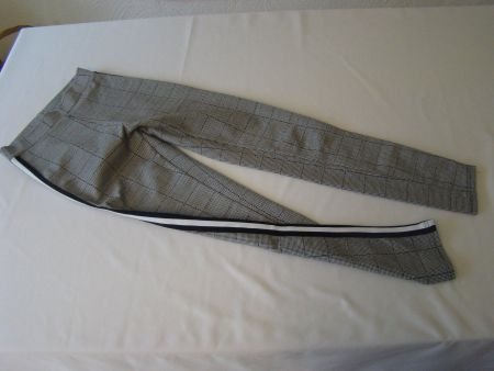 Hose mit Karomuster und schwarz weisse Streifen Chicoree XS