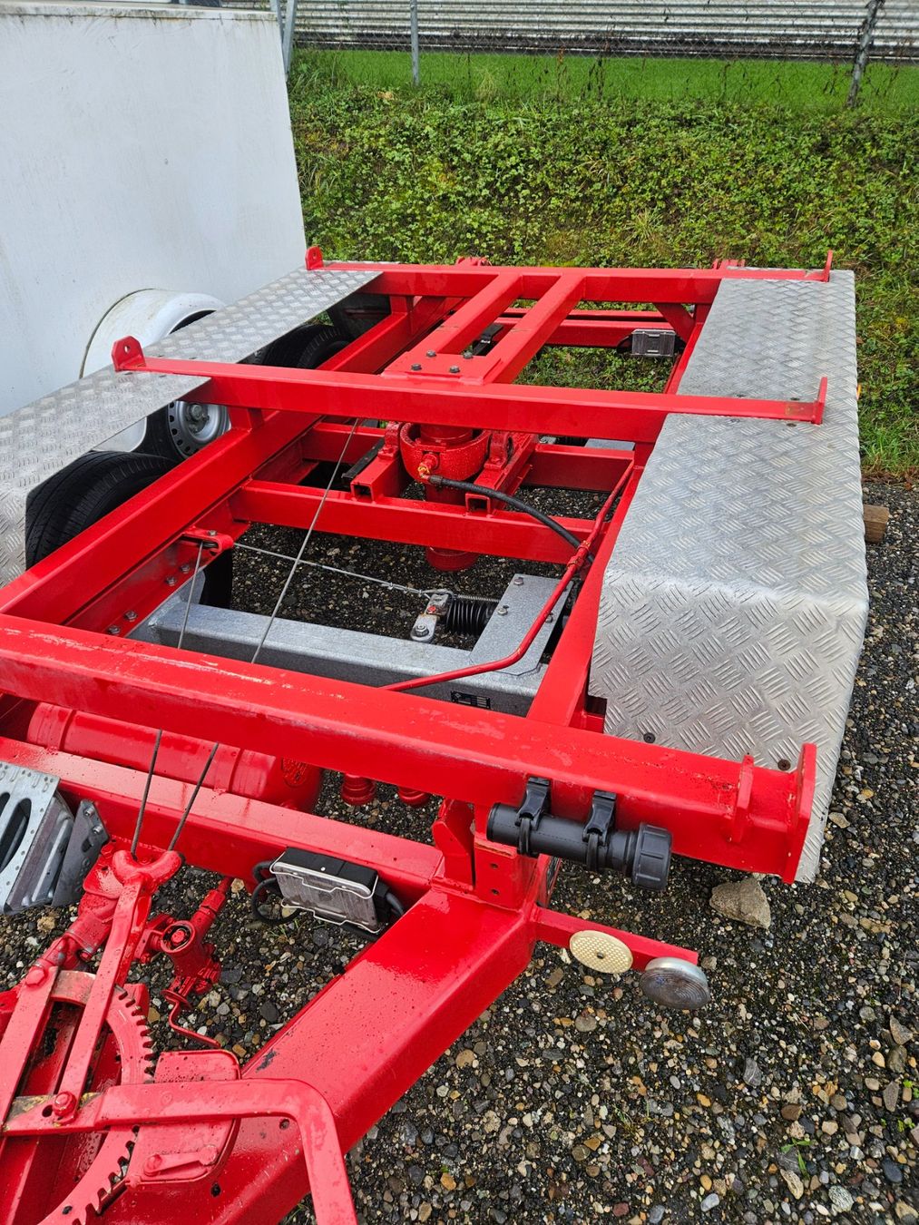 Rimorchi: Chassis Sachentransportanhänger – Usato da Esslingen venduto da DAF68 4