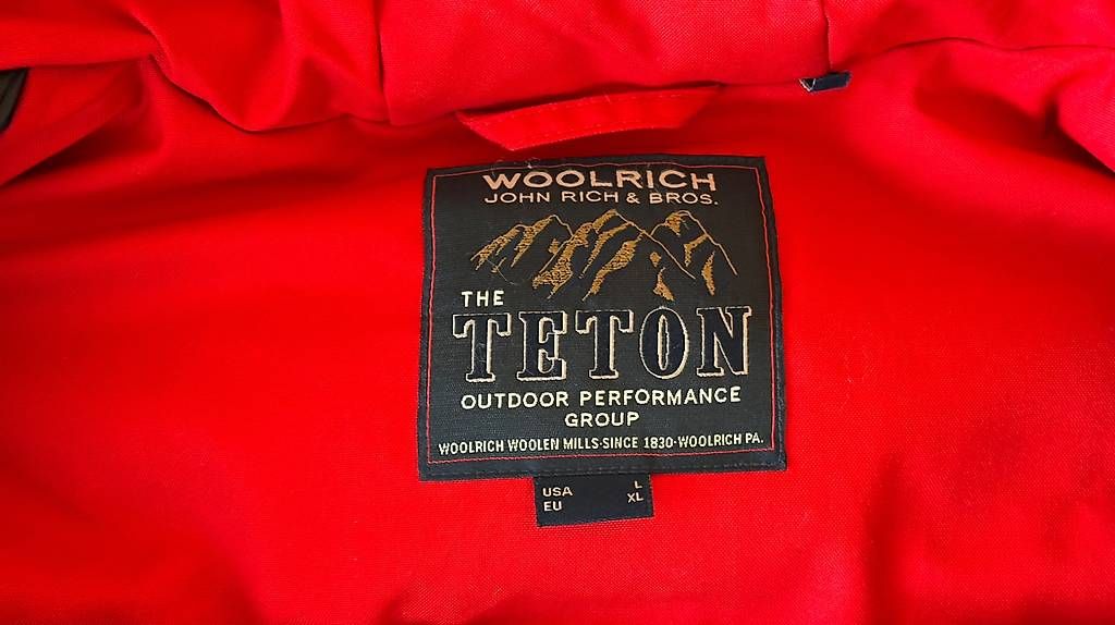 Mäntel: WOOLRICH Parka Rot – Gebraucht aus Zug von tho_b78v 2