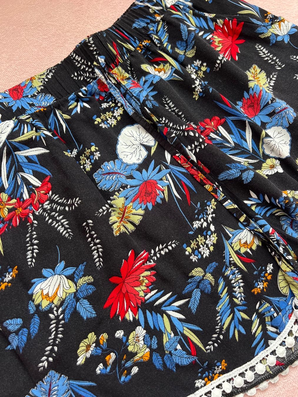 Pantaloni: Shorts – Usato da Tagelswangen venduto da fireiceprincess 4