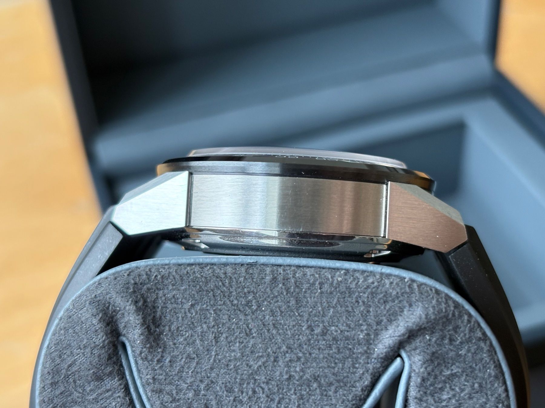 Tag Heuer Montres: Tag Heuer Carrera Heuer 01 Fullset – D'occasion à Birsfelden par Mynos 8