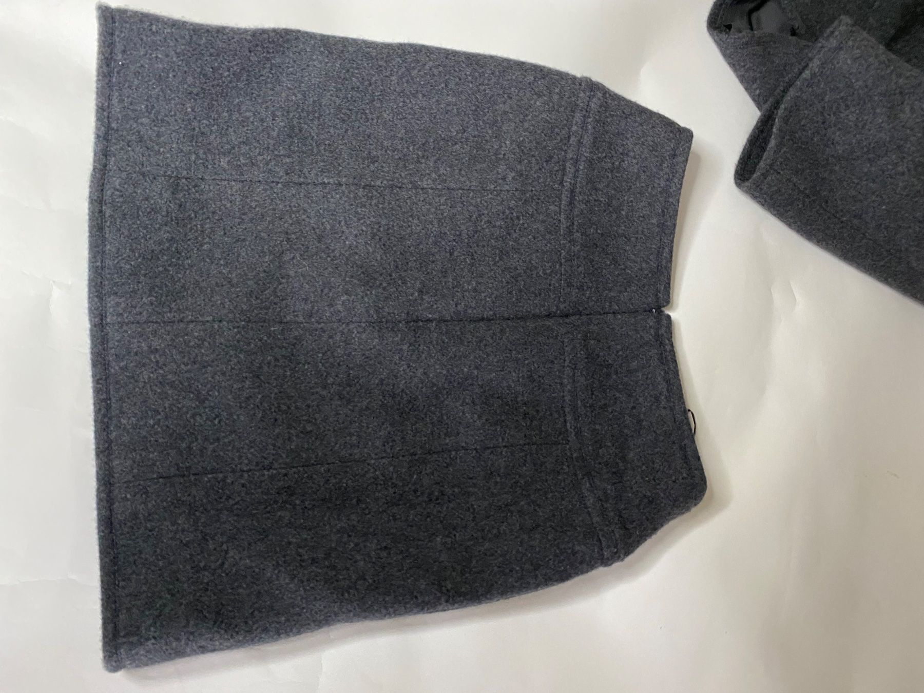 Chanel Gonne: Chanel ensemble cachemire – Usato da Genève venduto da Cicin 9