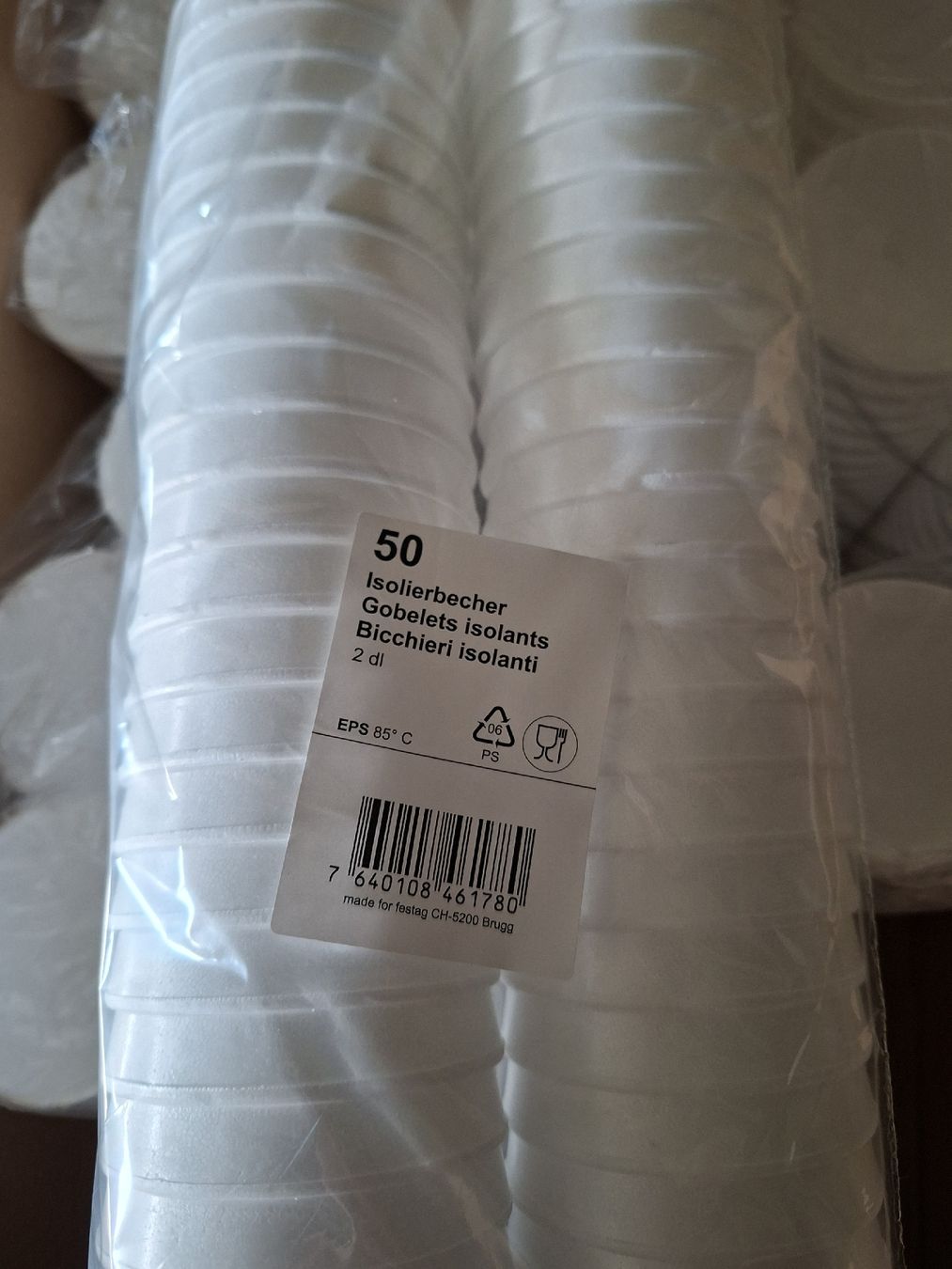 Tassen: 500 Glühweinbecher – Neu und originalverpackt aus Ebnat-Kappel von audiracing89