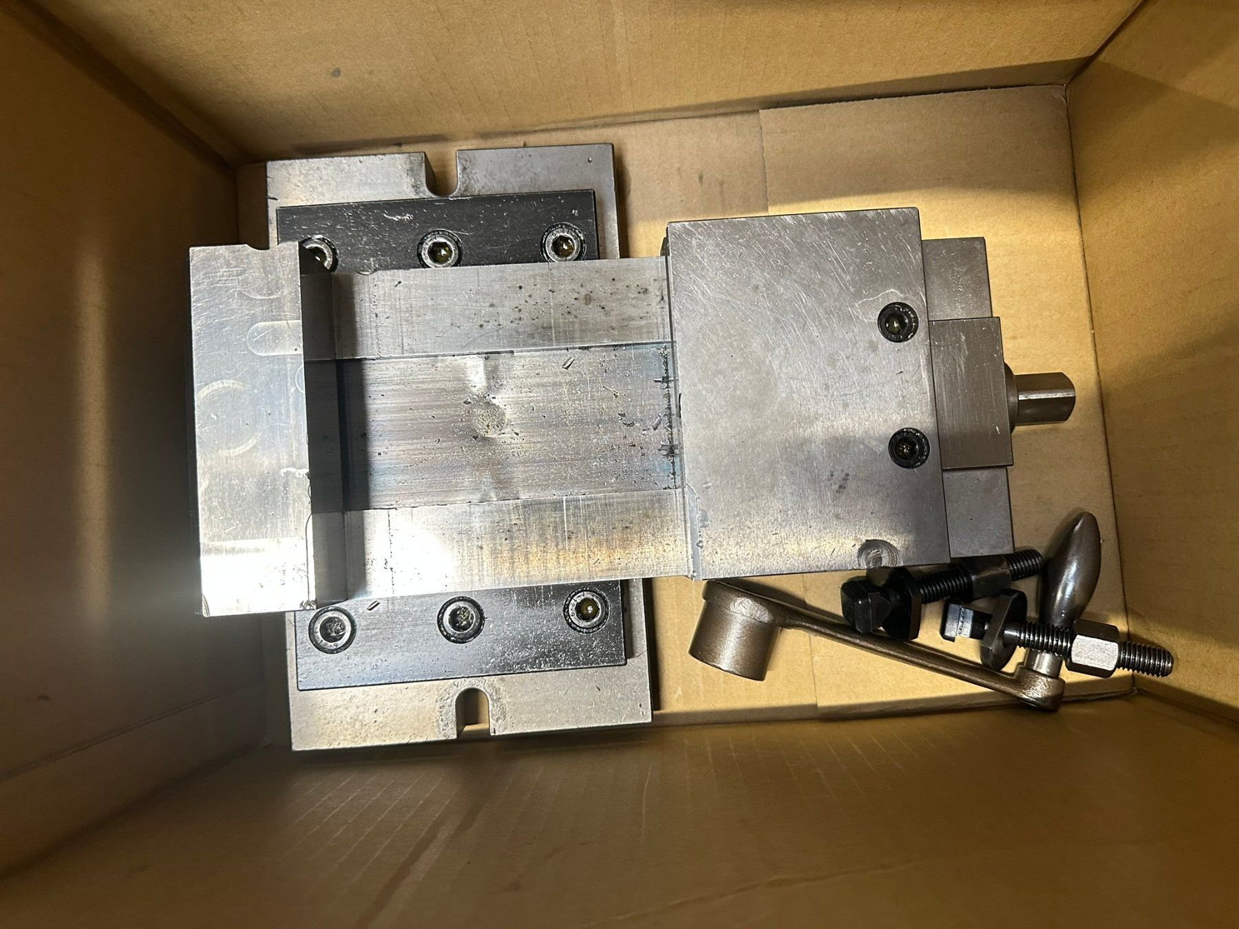 Fehlmann Trapani: Perceuse CNC FEHLMANN Picomax 80 2/3 – Usato da La Chaux-de-Fonds venduto da Greub_Machines 8