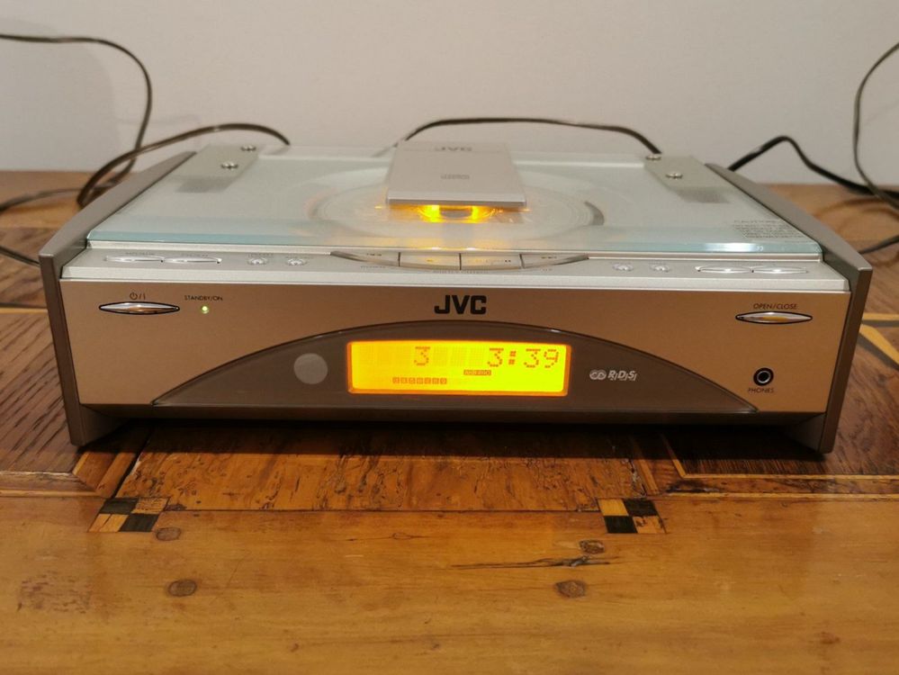 JVC Compact Component System FSSD9R Kompaktanlage Kaufen auf Ricardo