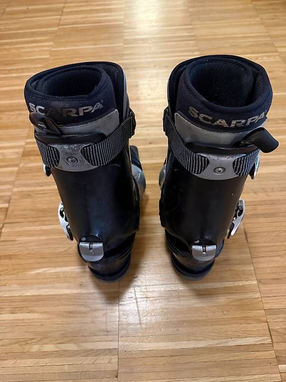 Scarpe da uomo: Telemarkschuhe Scarpa T1 – Usato da Zürich venduto da lotte_ettol 1
