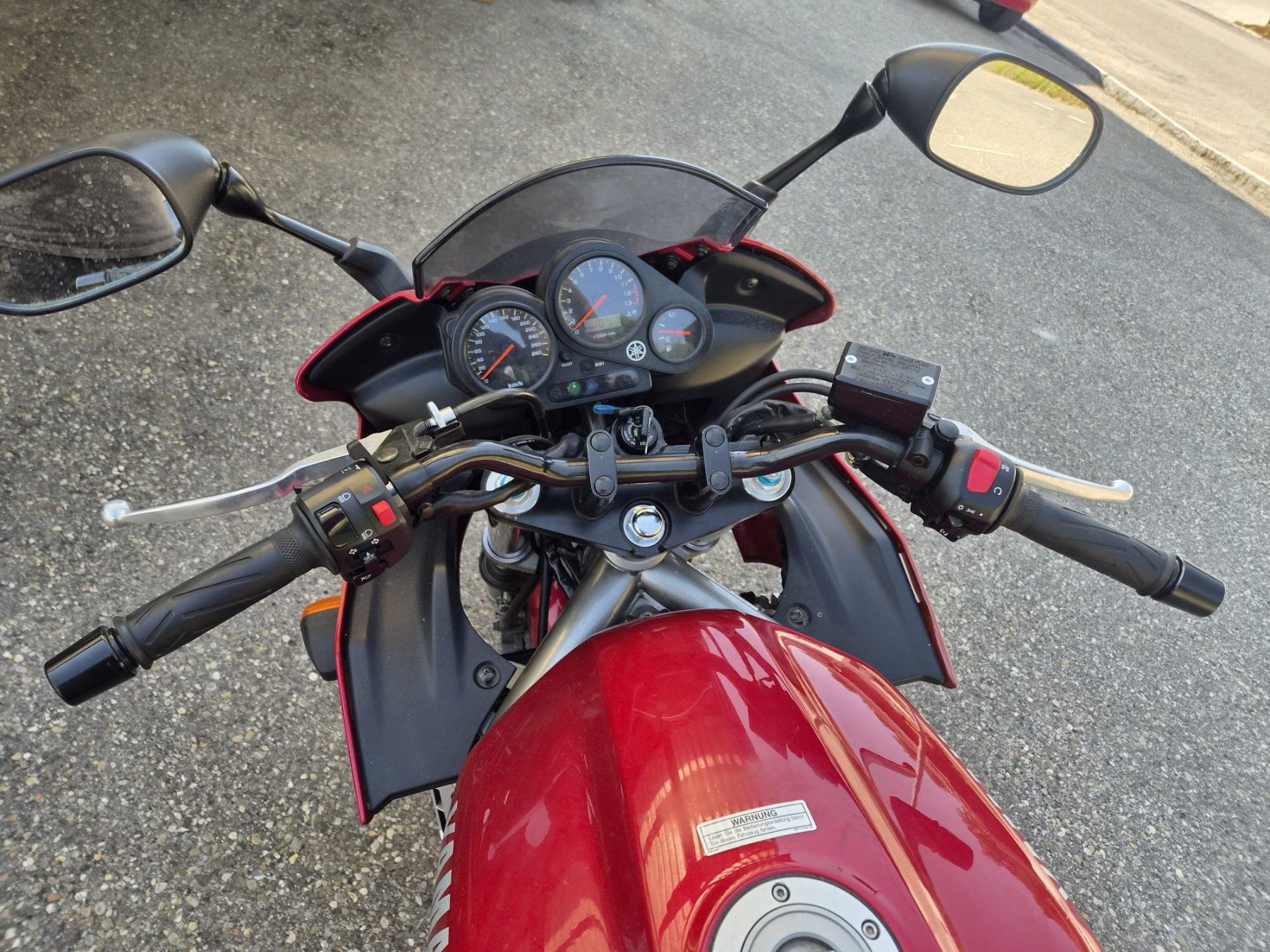 Yamaha Strada: Yamaha FZS1000 – Usato da Riedtwil venduto da molerie 3