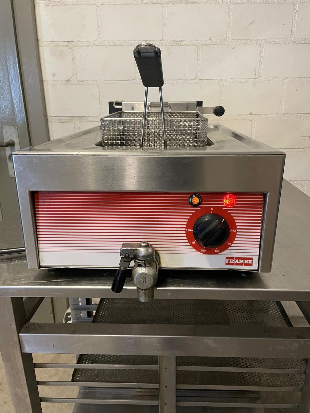 Elettrodomestici da cucina: Fritteuse Franke – Usato da Rupperswil venduto da Tinka88