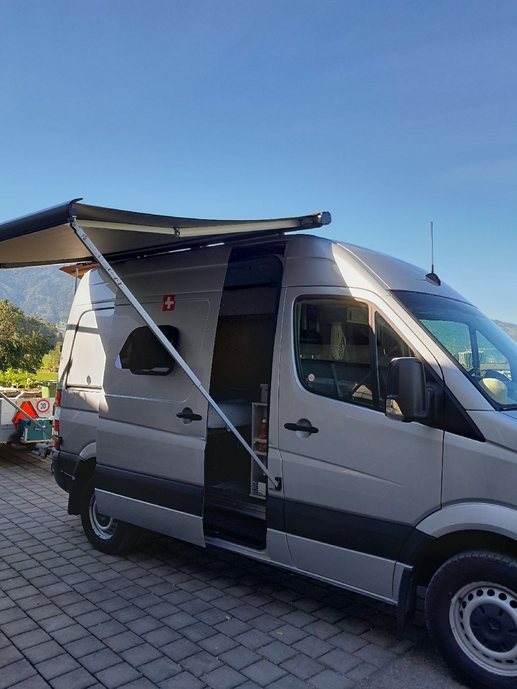 Mercedes-Benz Veicoli da campeggio: Camper Mercedes 213 – Usato da Benken SG venduto da Breitenfreak