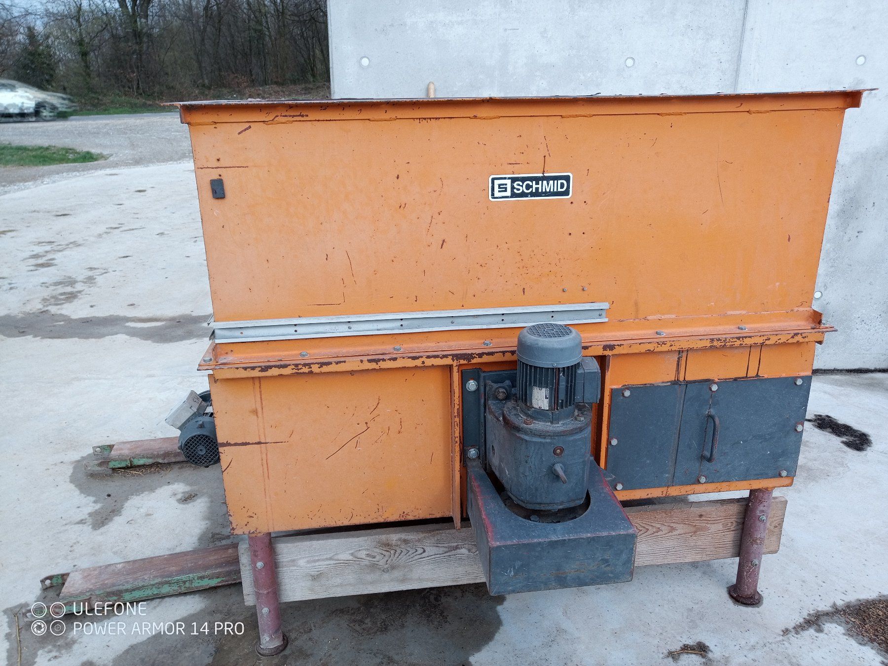Radiatori: Holzschnitzelheizung 80-130Kw – Usato da Thayngen venduto da KingJulien16 7