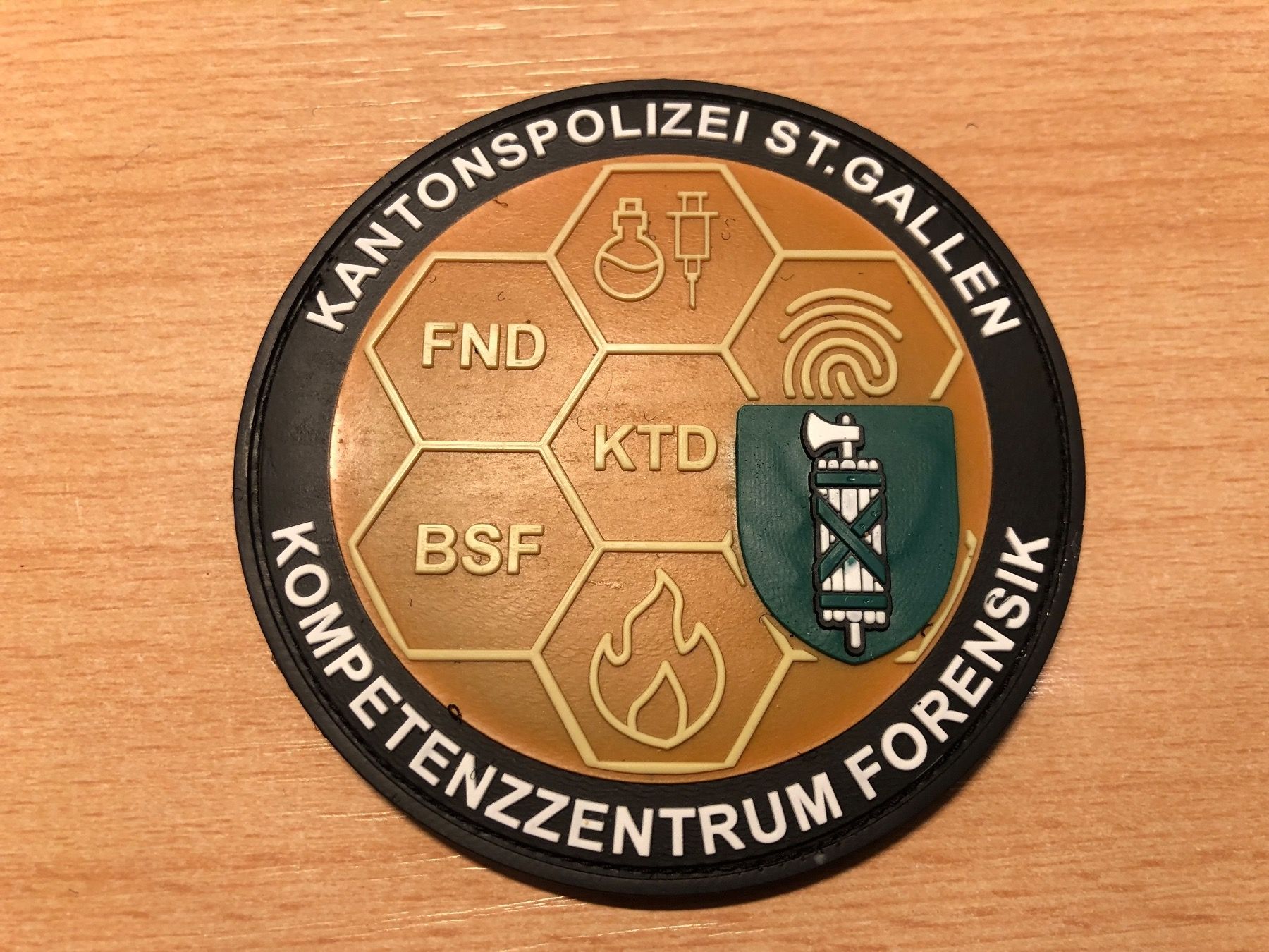 Plaketten & Abzeichen: Patch/Abzeichen Kapo St. Gallen – Neu (gemäss Beschreibung) aus Rheineck von Vitzi