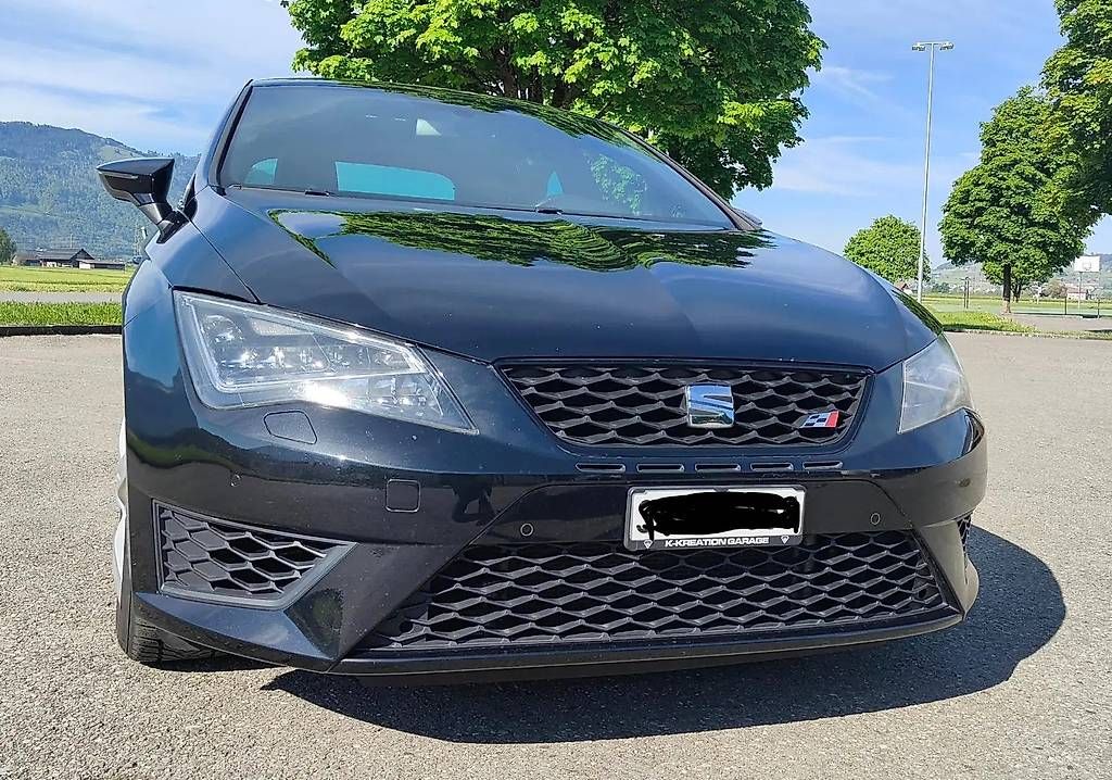 Automobili: SEAT Leon 2.0 TSI 280 Cupra DSG – Usato da Langenthal venduto da Goergens10 2
