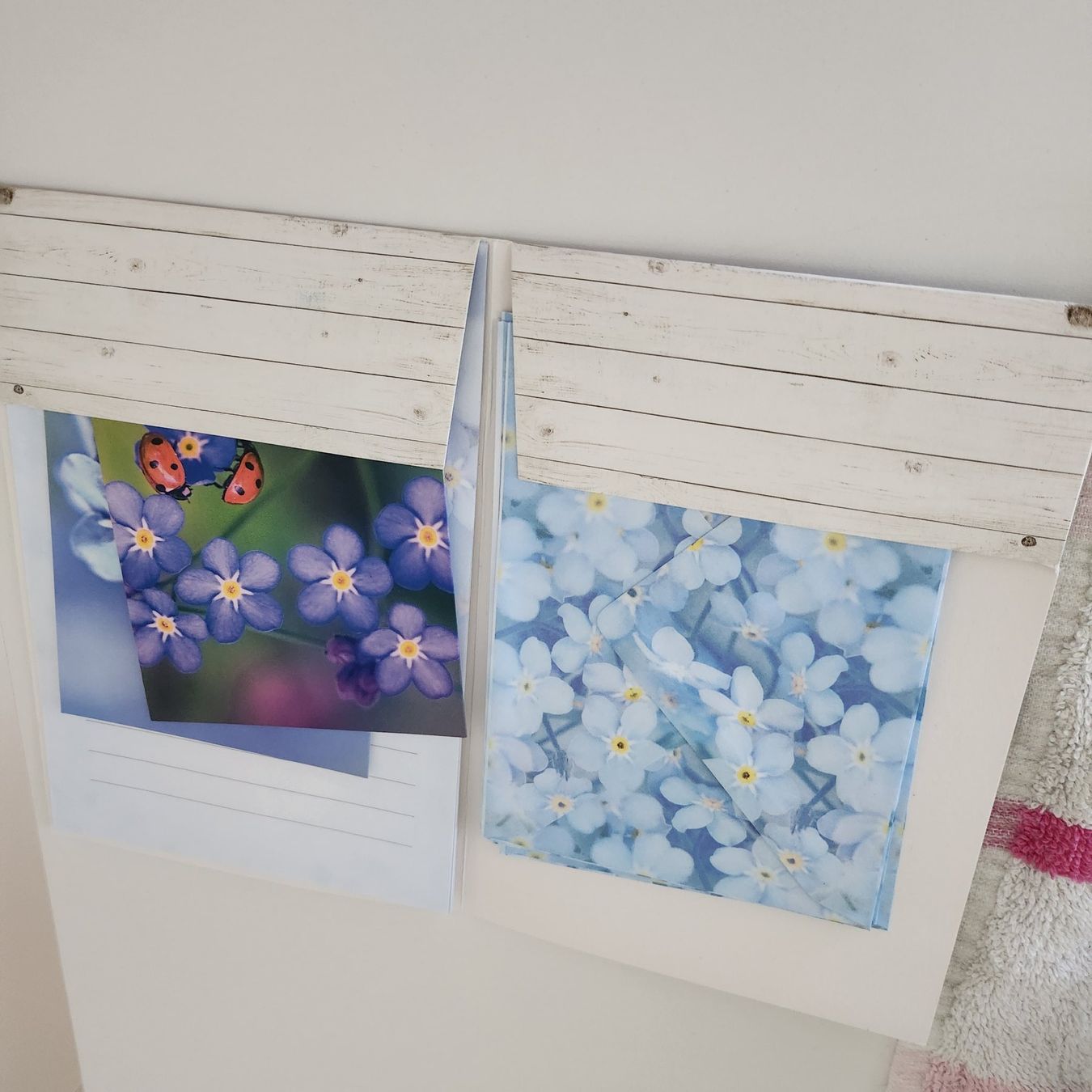 Papiere: Mein Briefpapier set 13 x19cm Hellblau Blumig – Neu und originalverpackt aus Unterägeri von ani_pn8n 3