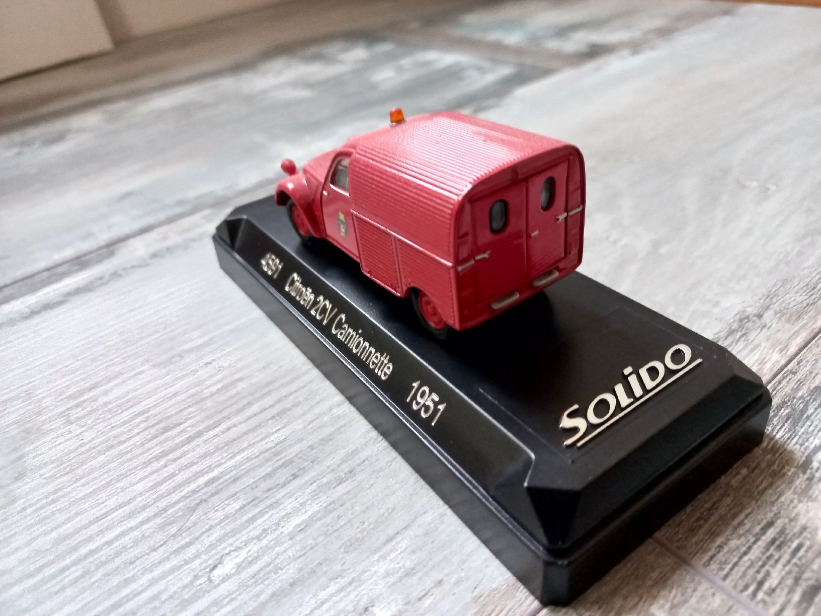 Solido Modellini d'auto: Citroën 2CV camionnette pompier 1/43 Solido – Usato da Attalens venduto da remy_s00 2