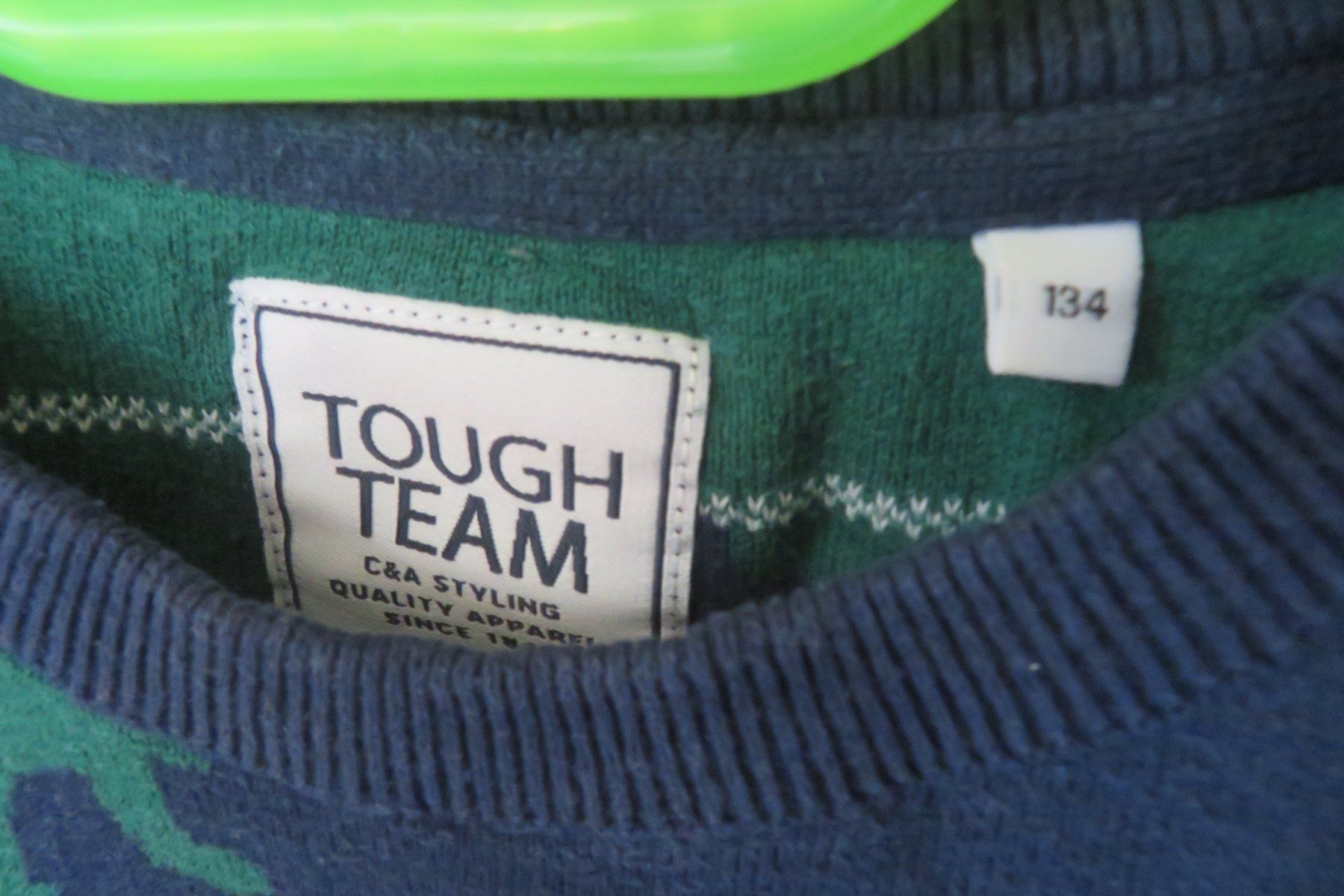 C&A Maglioni & Felpe: C&A Pullover in Gr. 134 – Usato da Steckborn venduto da Bibendum02 1
