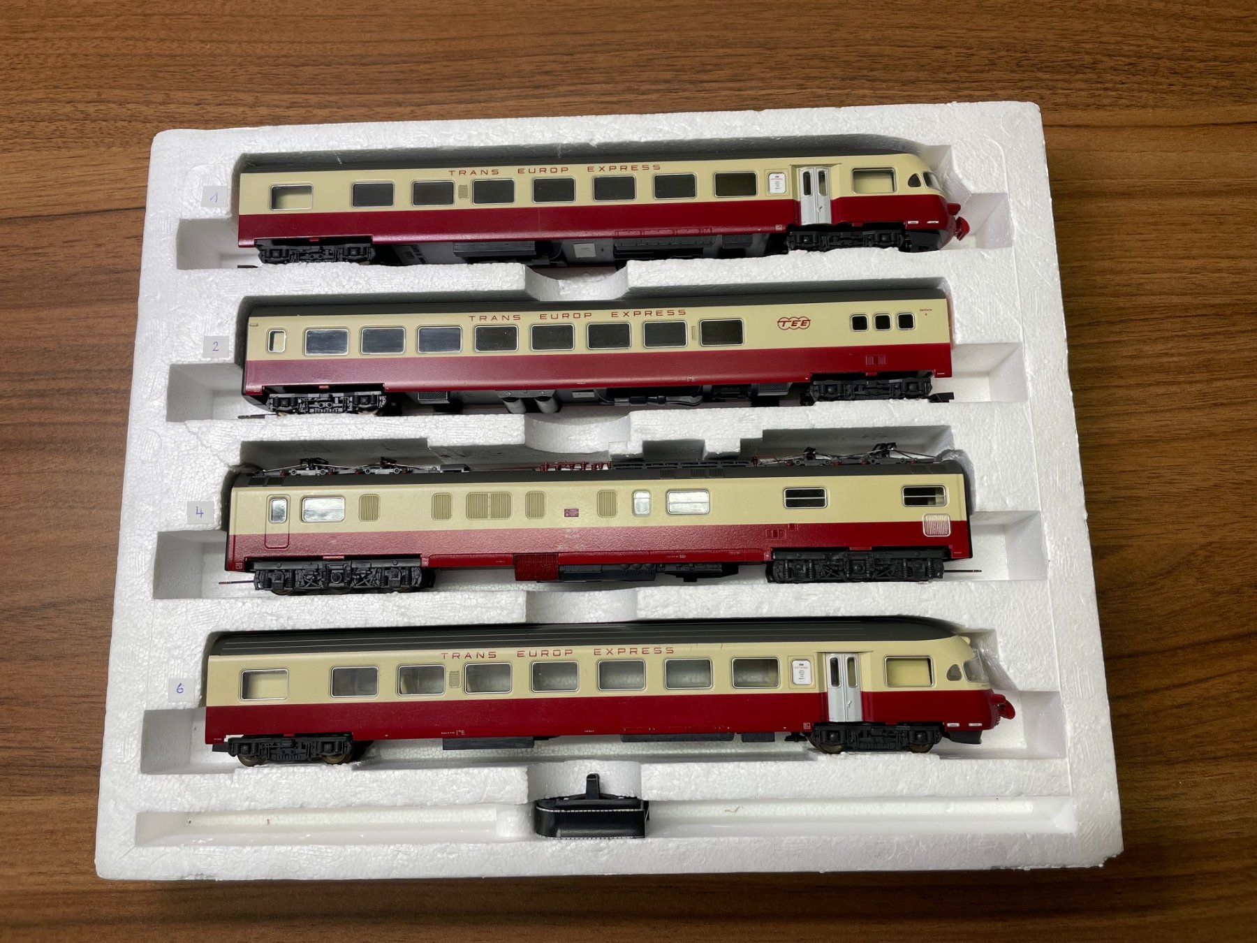 Lima Trains électriques: Lima RAe TEE II der SBB in DC analog – D'occasion à Villmergen par Mfritz