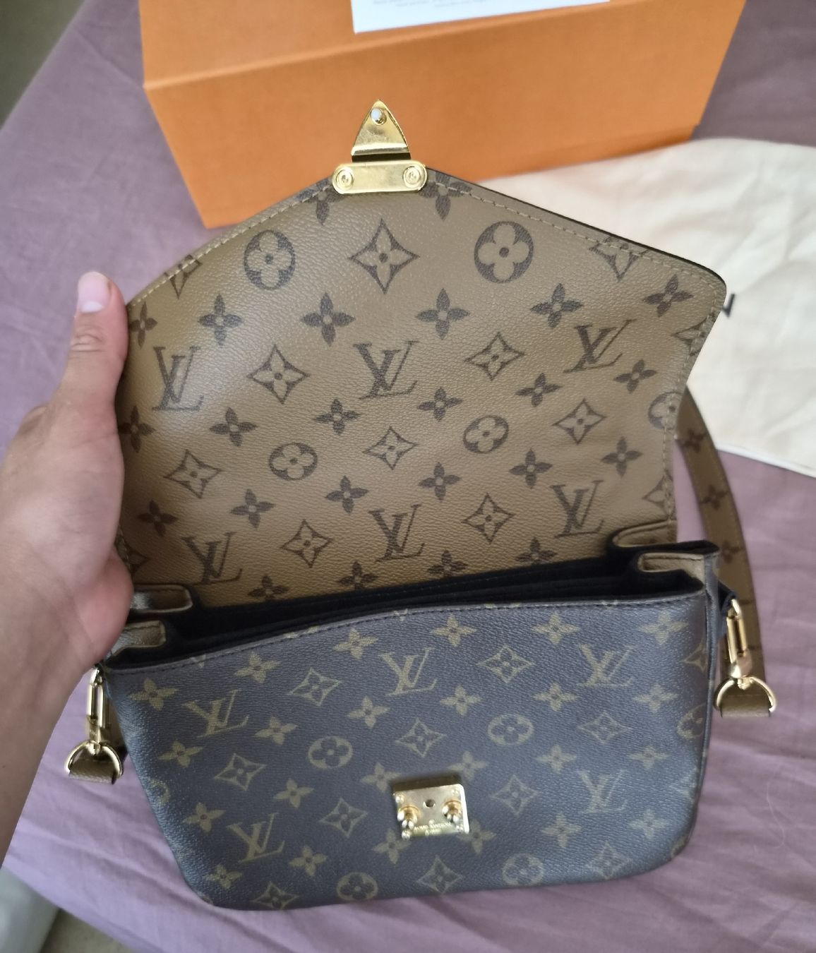 Louis Vuitton Taschen für Damen: Louis Vuitton Pochette Métis Monogram Reverse Top – Neu (gemäss Beschreibung) aus Rümlang von asc_5ngj 3
