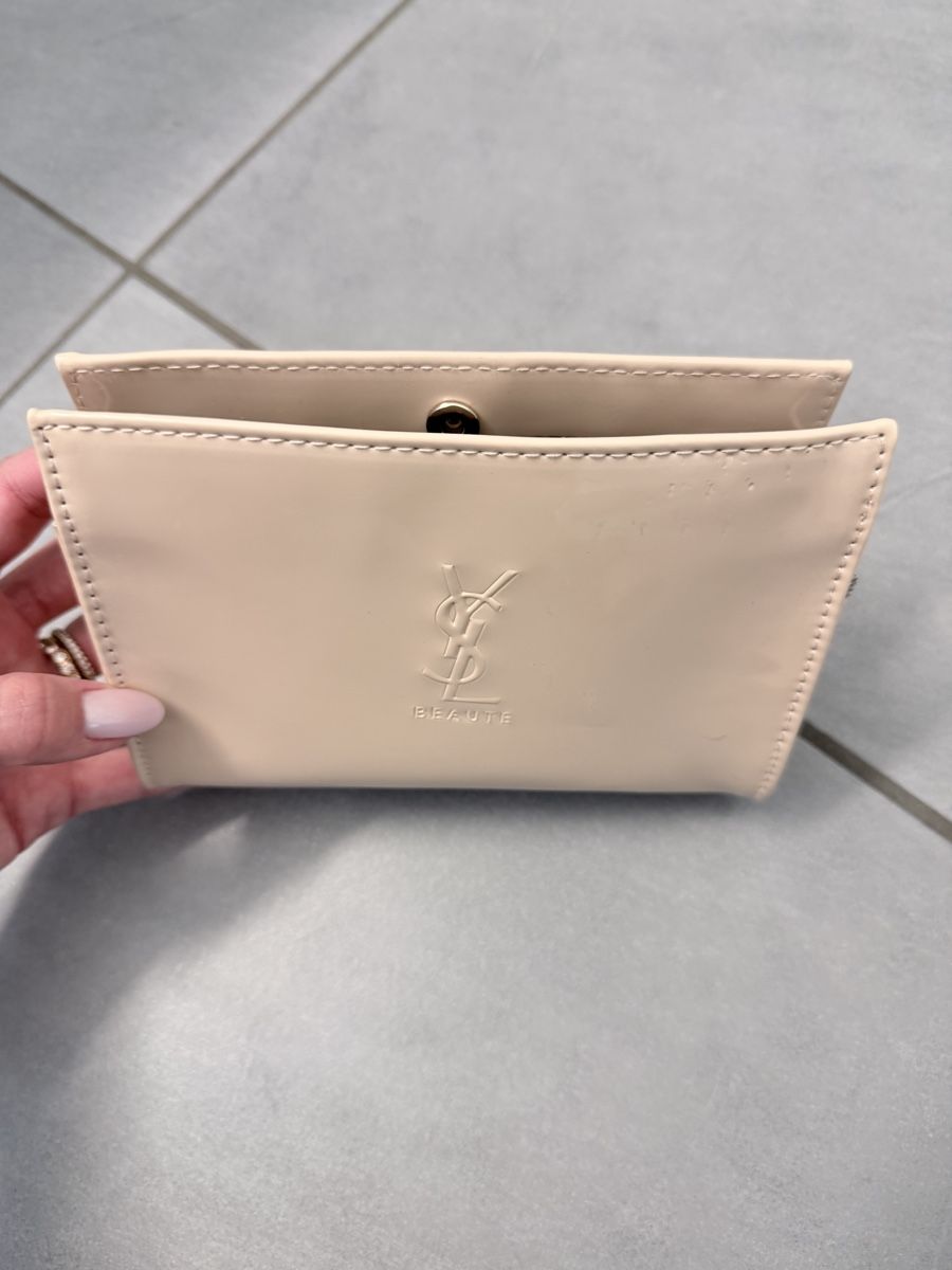 Custodie per cosmetici: YSL Beauty Kosmetiktasche – Usato da Sirnach venduto da Elfine91