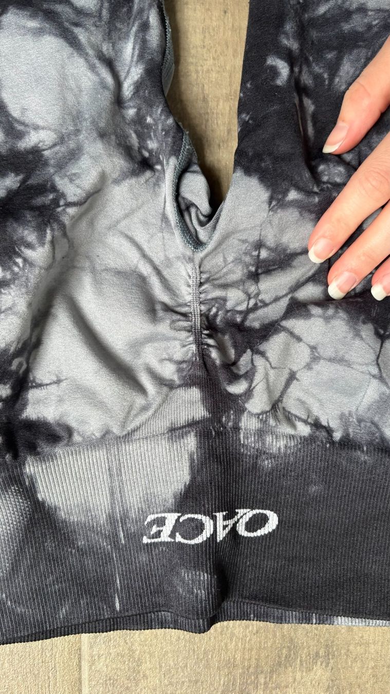 Oace Leggings: OACE Leggings Batik Schwarz Grau – Nuovo (secondo la descrizione) da Biel/Bienne venduto da jac_pw5y 2