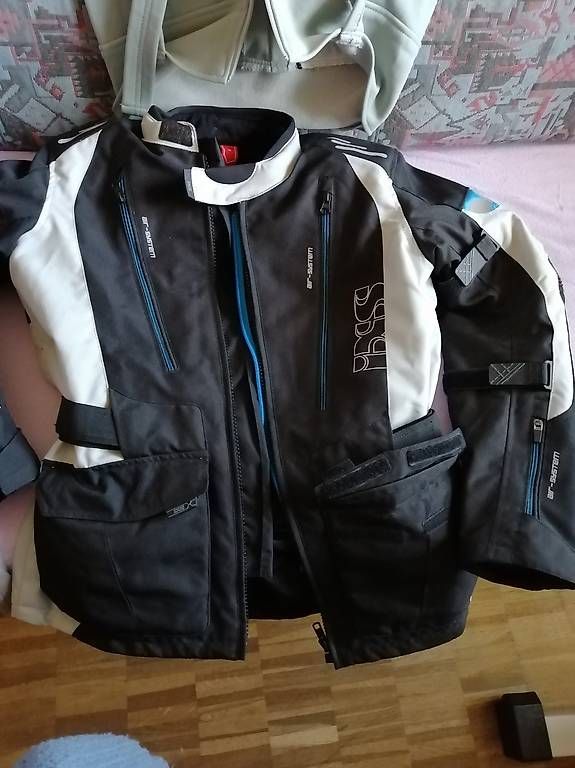 Completi, tute sportive e funzionali: Motorradbekleidung  IXS – Usato da Ostermundigen venduto da deb1deb1 4