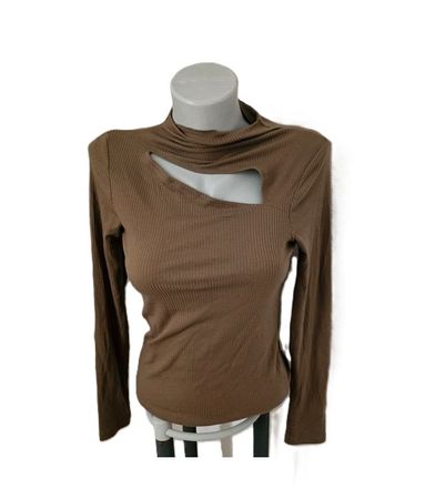 leichter Pulli VERO MODA mit sexy Ausschnitt Gr. XS