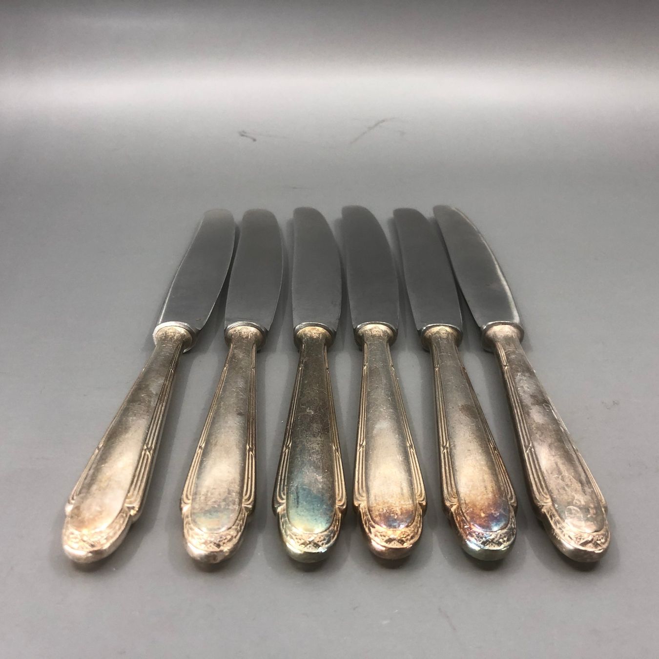 WMF Besteck: 6 Dessertmesser versilbert WMF Modell: 200 – Gebraucht aus Basel von Tiabeanie 7