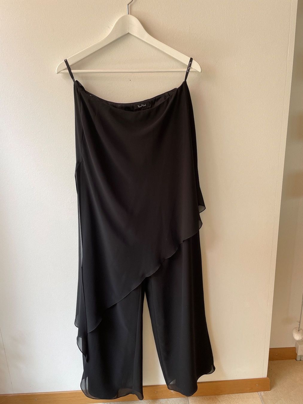 Pantaloni: Hose Chiffon Vera Mont – Usato da Neuhausen am Rheinfall venduto da noelle0810