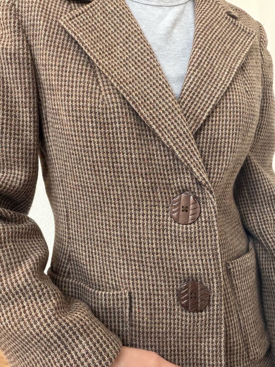 Completi & Tailleur: Vintage Tweed Blazer – Usato da Schaffhausen venduto da noeliabelindaa