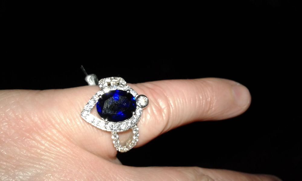 Anelli: Bague en Argent avec des zircones – Nuovo (secondo la descrizione) da Renens VD venduto da cla_7zv5 2